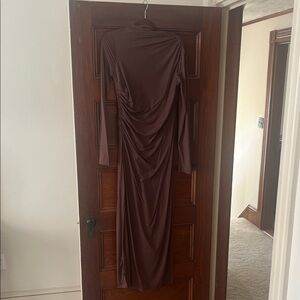 Nia Irina Dress - Chic Long Sleeve Brown Dress